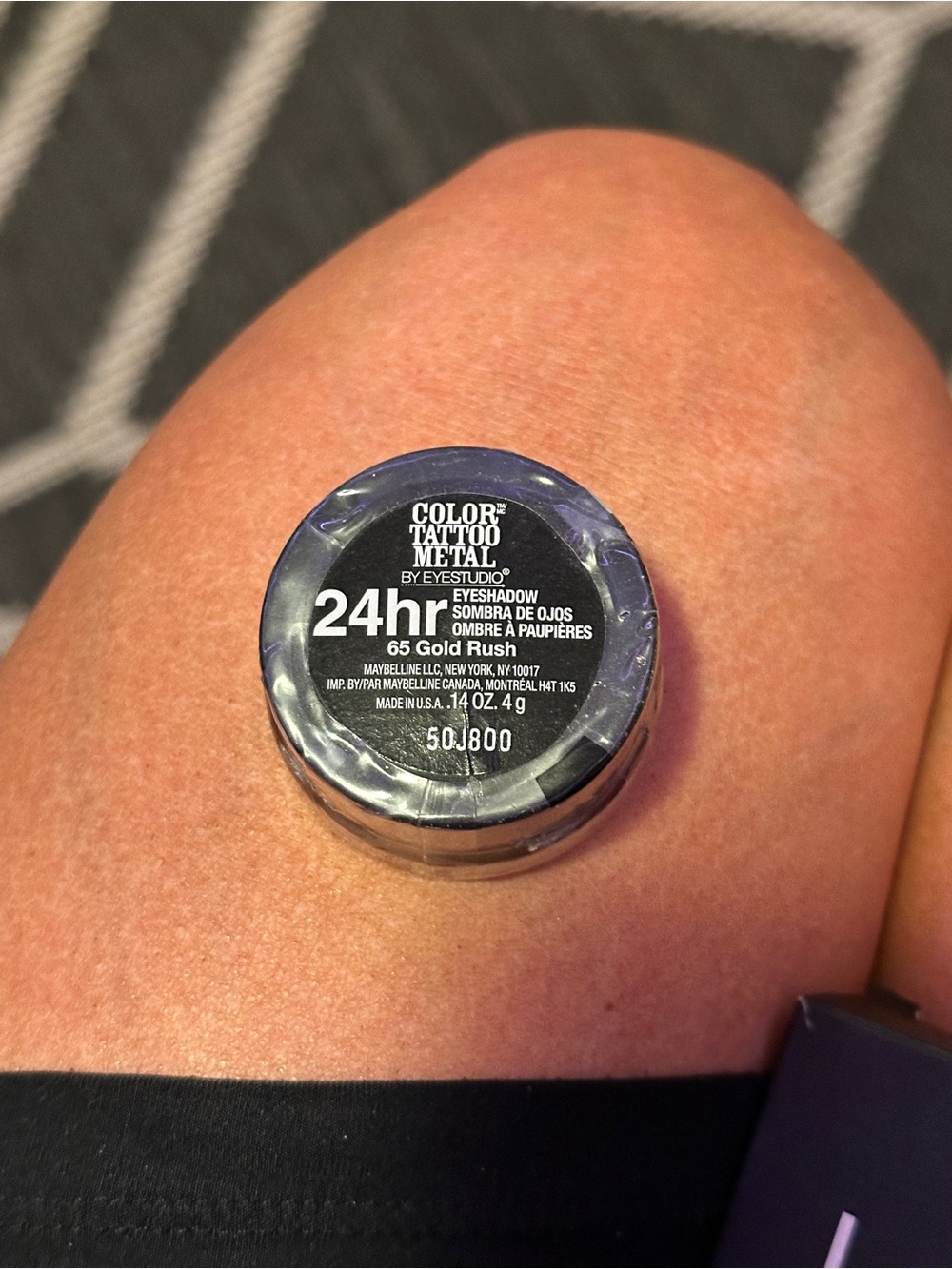 Maybelline Color Tattoo 24HR Metal Eyeshadow - Gold Rush (Gold)